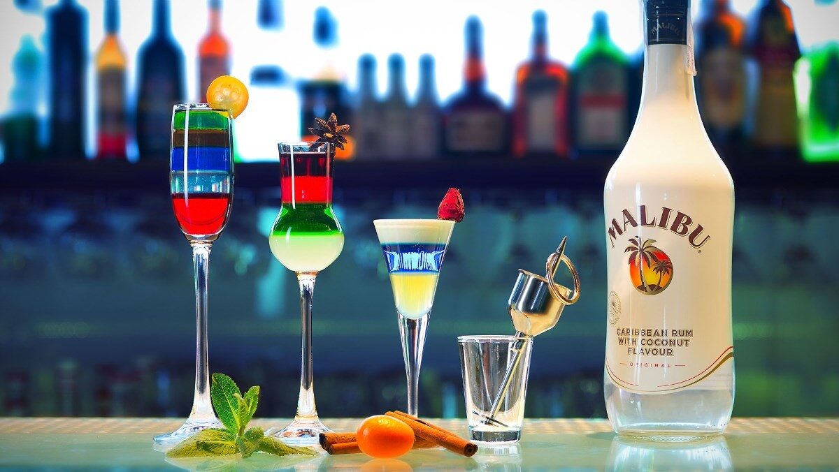 Cocktail nào phù hợp cho buổi hẹn hò đầu tiên?
