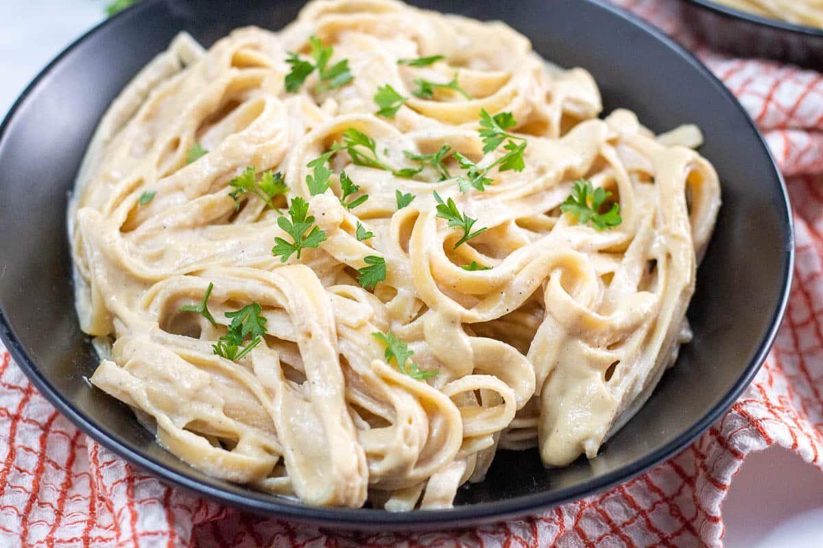 Nguồn gốc của món pasta và các biến thể thú vị