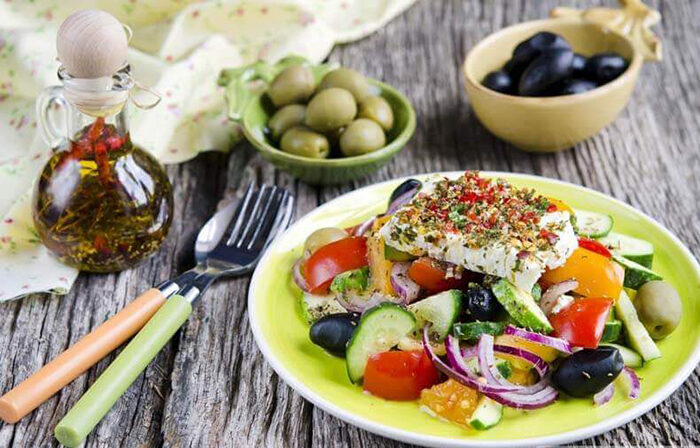Tại sao salad lại là món không thể thiếu trong thực đơn Châu Âu?